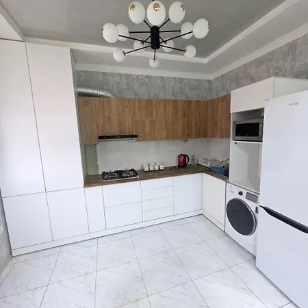 Luka Novaks New Apartamens Fo Gusests 公寓 Izlake